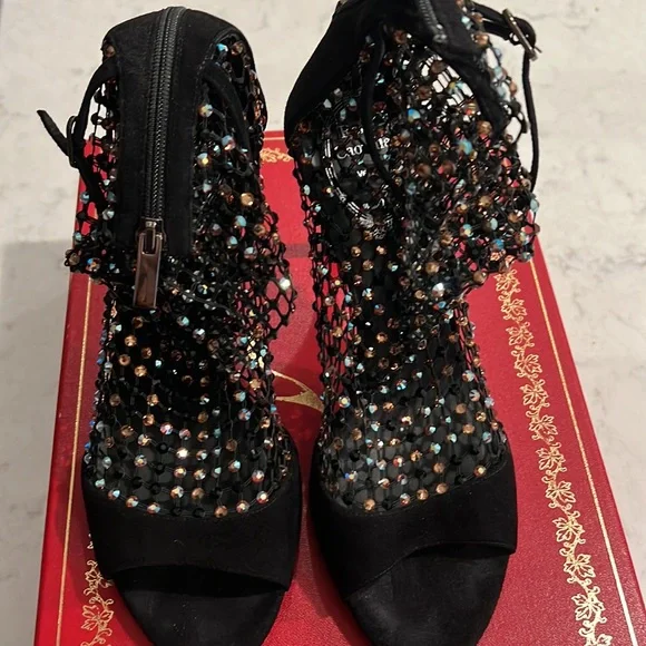 René Caovilla
Galaxia jewelled high-heel sandals - Picture 5 of 8